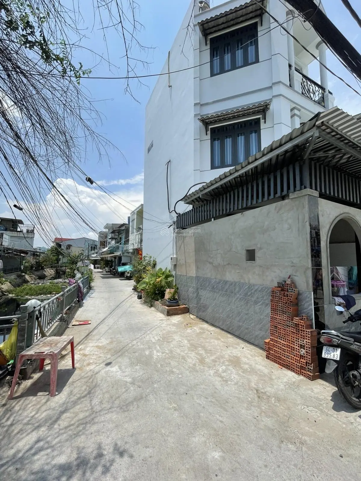 Nhà cấp 4, 50m² Phạm Hữu Lầu Gần Phú Mỹ Hưng Sổ Riêng Chỉ 3.5 Tỷ!