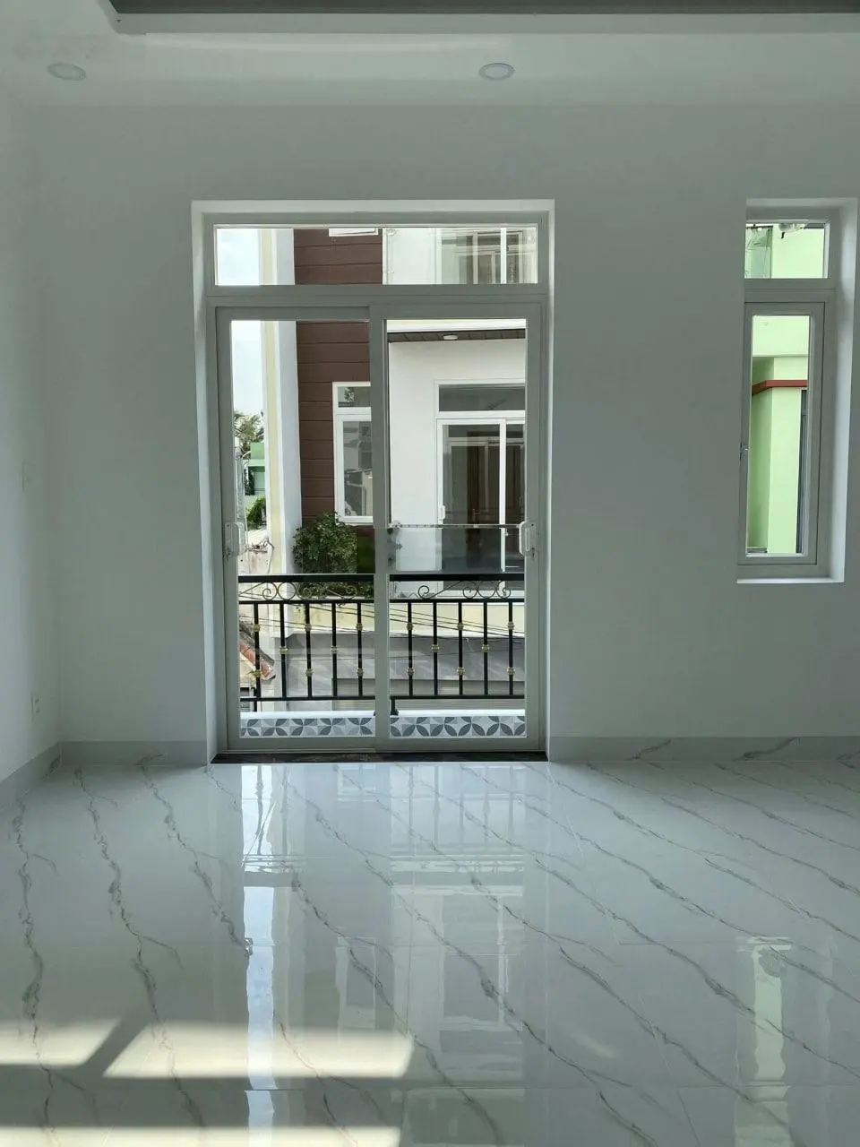 Nắm chủ: Bán Nhà đường Võ Văn Hát, gần trường cấp 3 Long Trường, Quận 9
