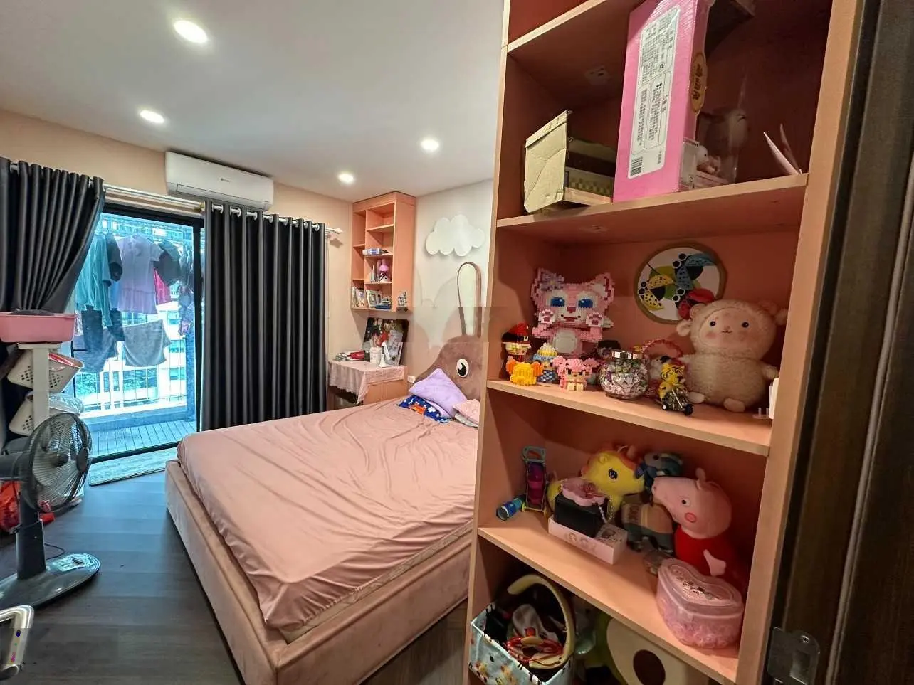 Chính chủ bán căn 70m2 3N2W tại Imperia Garden giá 4,8 tỷ, sẵn sổ, full nội thất. LH 0962 269 ***