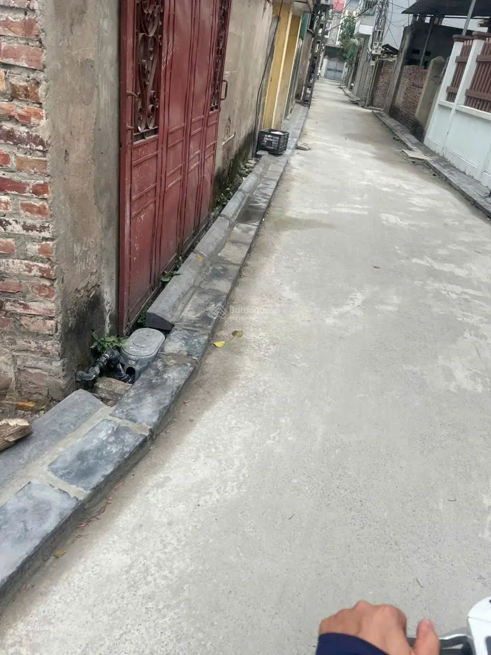 Bán nhà 2.5 tầng chỉ việc sách vali vào ở, gần ô tô, Dt 60m2, Hà Phong - Liên Hà - Đông Anh, giá ĐT