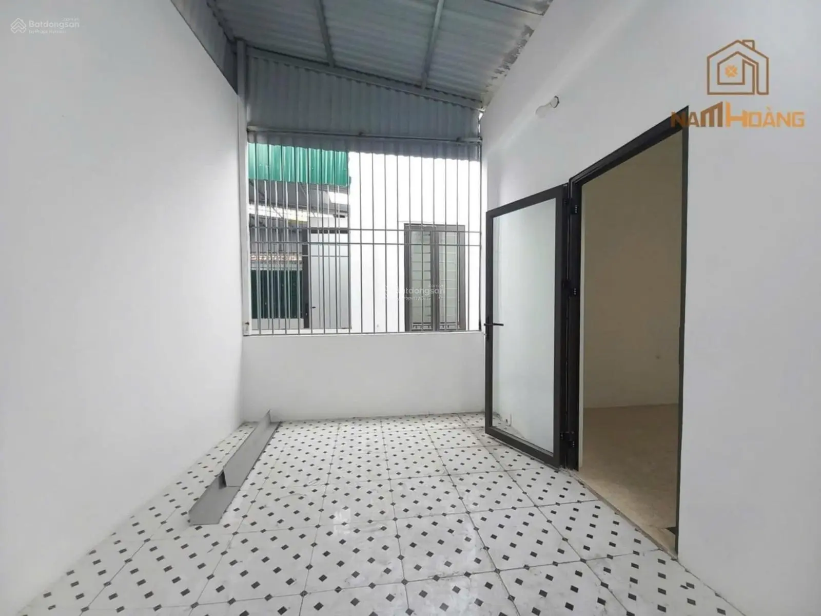 Nhà Phố Xốm ĐH Đại Nam 200m ô tô đỗ quay đầu XD40m2*4T*5PN mua ở cho thuê dòng tiền Lh 0978 939 ***