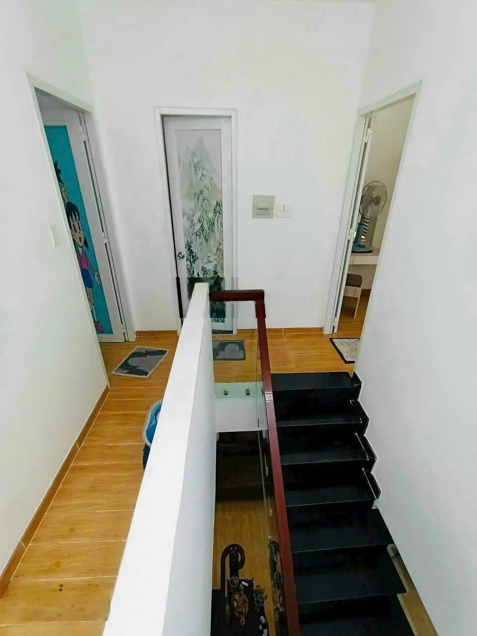 Kẹt tiền bán gấp nhà đường Nguyễn Bá Lân, Thảo Điền quận 2 giá 3tỷ200tr DT 56m2