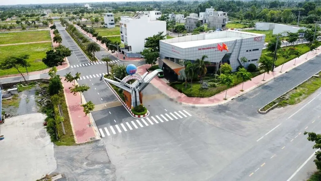MẶT TIỀN ĐƯỜNG TỈNH 818