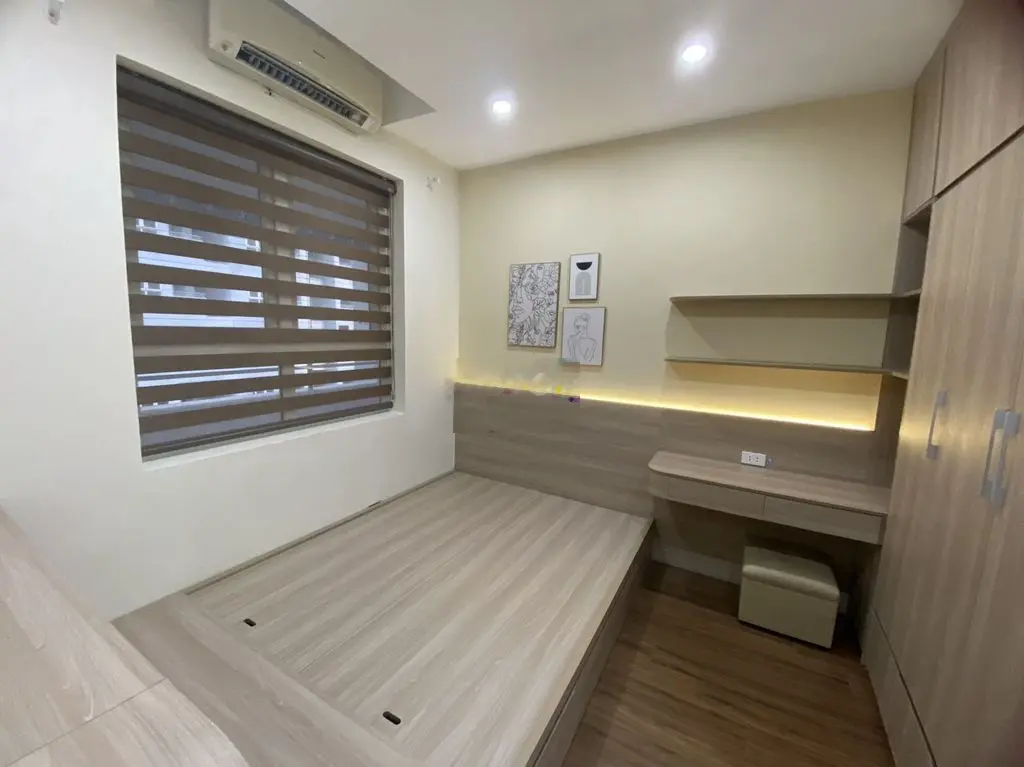 Bán căn hộ B3 Nam Trung yên, 60m2, 2 ngủ,ban công rộng, thoáng