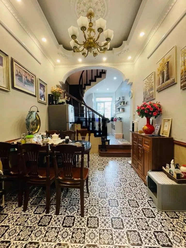 NHÀ ĐẸP 40M2 PHƯƠNG MAI, THIẾT KẾ TINH TẾ, THOÁNG SÁNG, NƠI ĐỂ VỀ