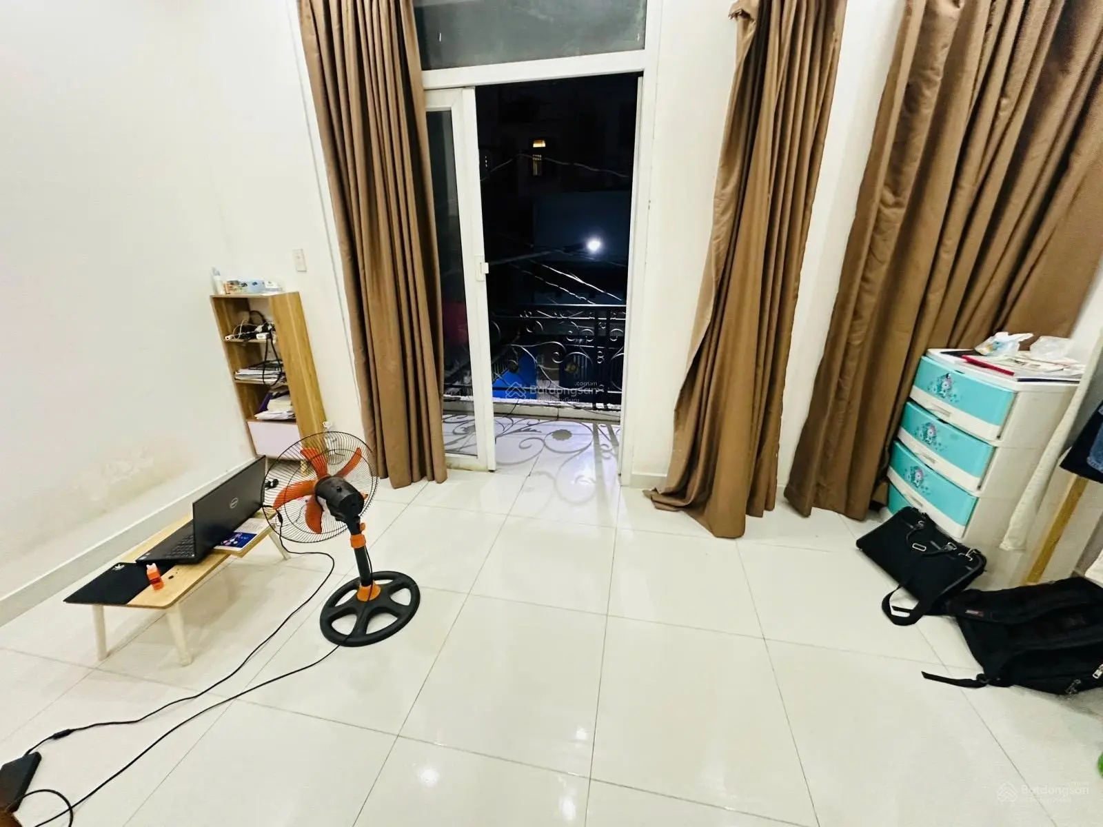 Khu phân lô nhà cực đẹp dân trí - 4 tầng - 3 bước qua Vạn Phúc City