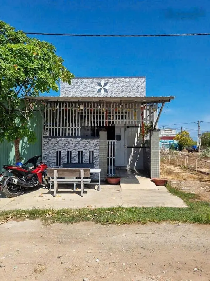 CHỦ CẦN BÁN GẤP XOAY SỞ CÔNG VIỆC CĂN NHÀ GẦN BIỂN PHƯỚC HẢI, BÀ RỊA VŨNG TÀU