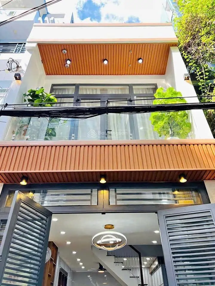 Bán nhà mới 100%, SHR, vào ở liền, quận BT