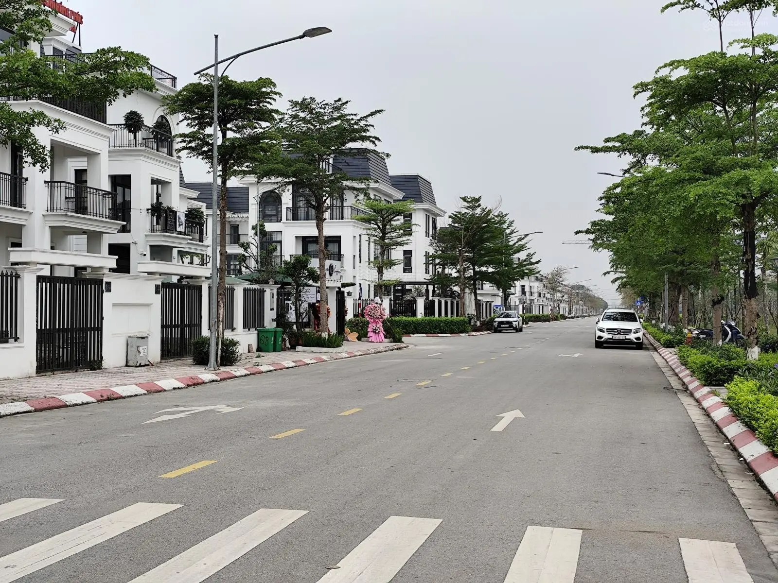Bán BT HUD Me Linh Central, giá thỏa thuận, 250m2, 4PN, 3WC, Mê Linh, Hà Nội hàng hot