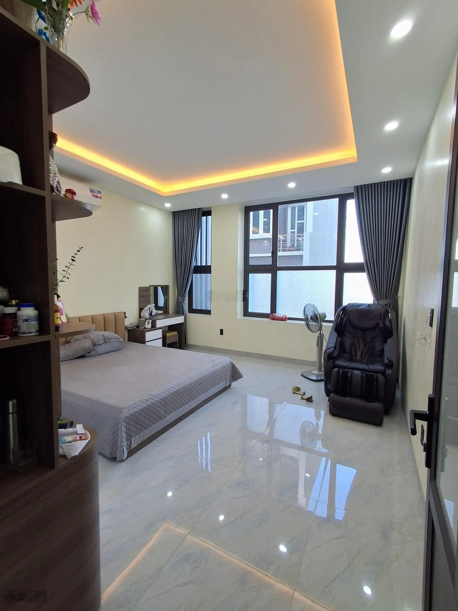 Chủ cần bán gấp nhà tuyến phân lô Lê Hồng Phong. Kết hợp vừa ở vừa kinh doanh quá ok