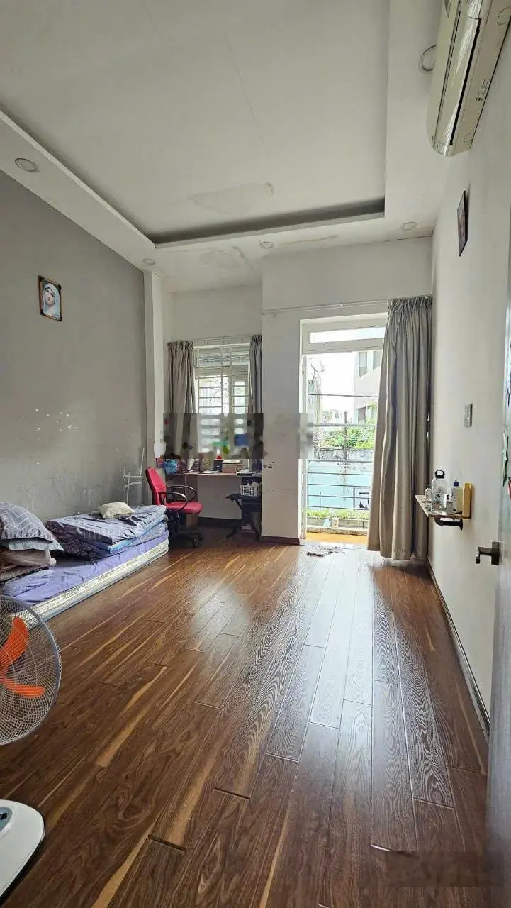 Bán nhà 2 tầng, Trường Thọ, hẻm xe hơi, sát mặt tiền Kha Vạn Cân, giá 4,4 tỷ thương lượng