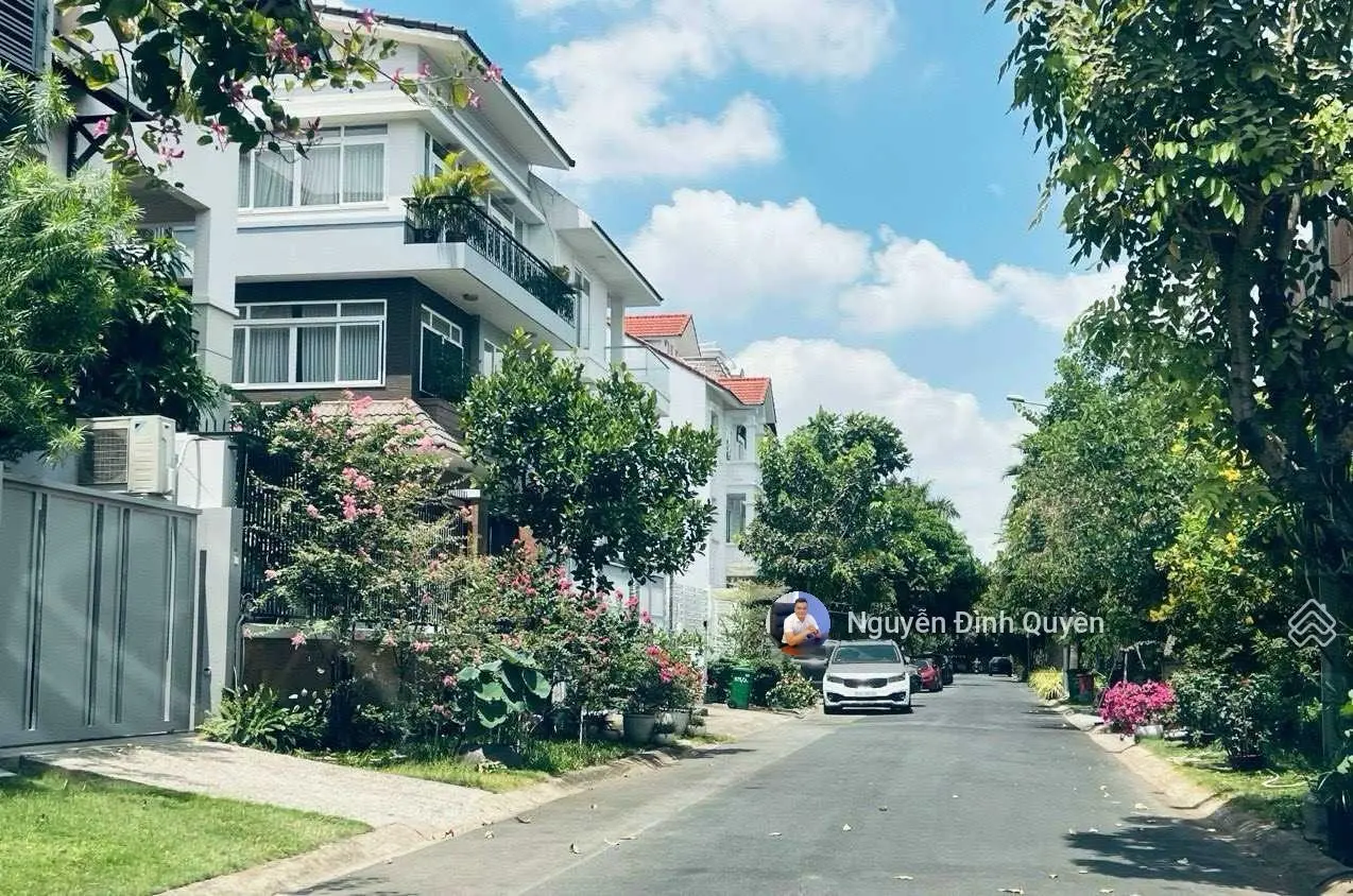 Chính chủ - bán đất xây biệt thự - ngay công viên Cao Đức Lân. DT: 10 x 20m - chỉ 35 tỷ