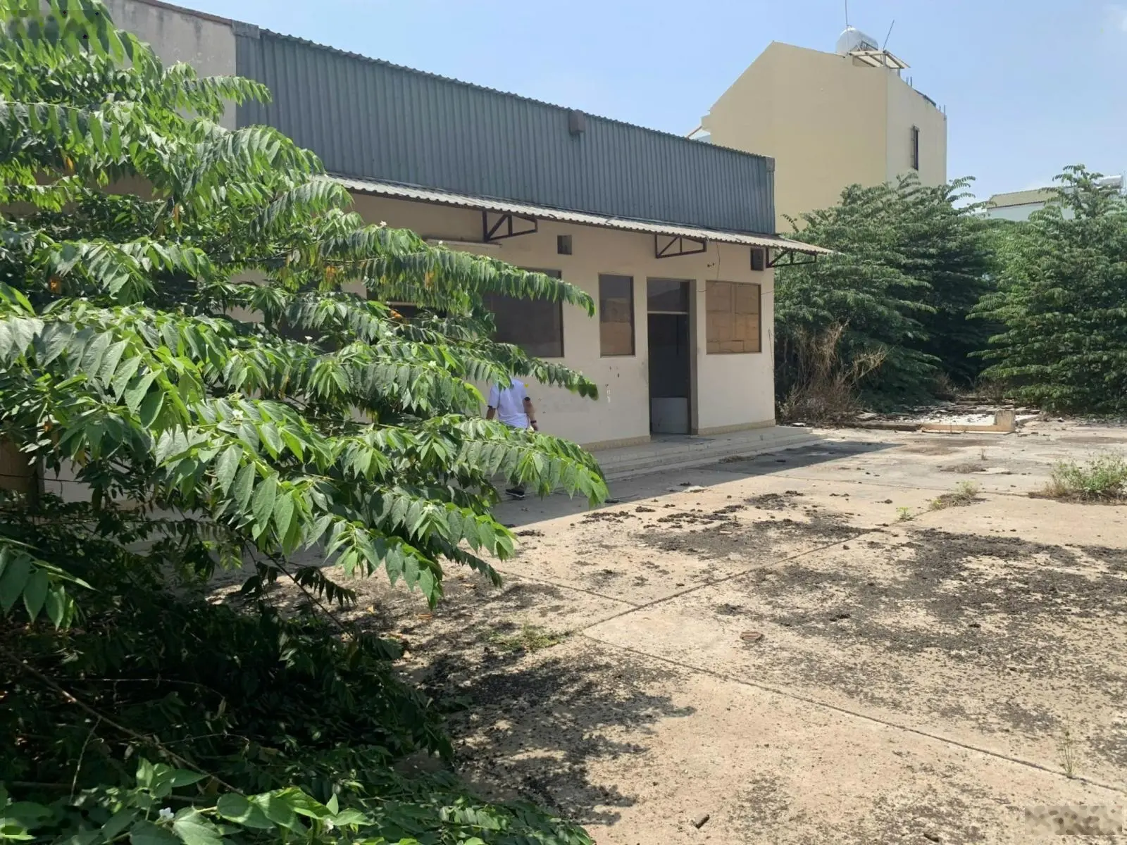 Bán gấp 920m2 đất thổ cư mặt tiền đường số 9 giao Phạm Văn Đồng, sổ hồng riêng