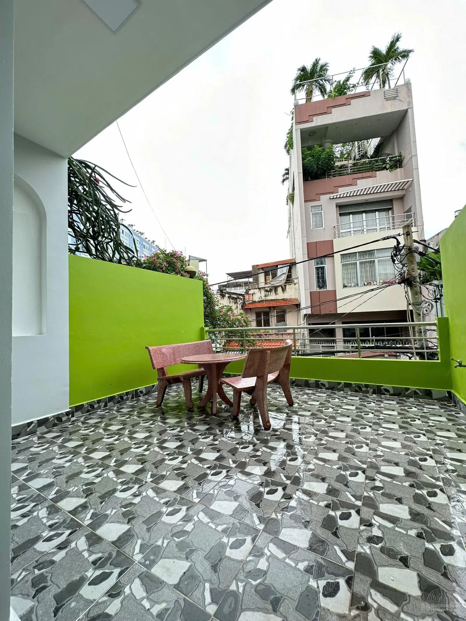 Nhà mặt tiền KD - ngay chợ Phú Lâm, Bà Hom, Quận 6, 4 x 18 m, 1 trệt 2 lầu BTCT, sổ hồng riêng