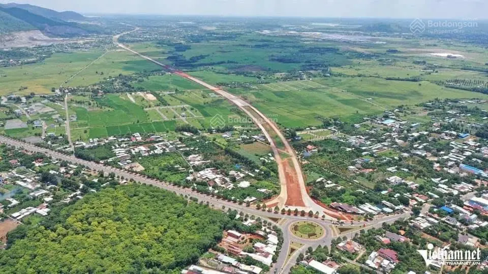 Chỉ với 900 triệu sở hữu ngay lô đất 100m2 có sổ hồng sẵn, cách sân bay QT Long Thành chỉ 5km