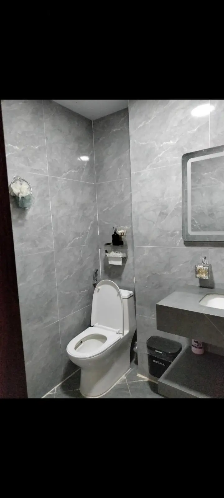 Chủ cần bán nhanh căn nhà tại Đức Giang, Long Biên 32m2x5t, ô tô thông