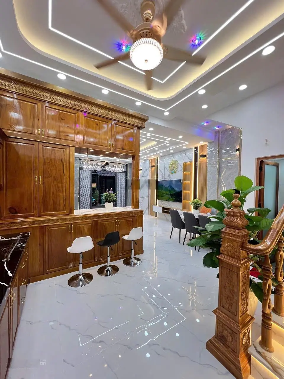Kẹt tiền bán Nhà 1/ Đường Trần Đại Nghĩa Ngay Vòng Xoay An Lạc (6x19) Giá 1 tỷ 550tr Cách Chợ 100m