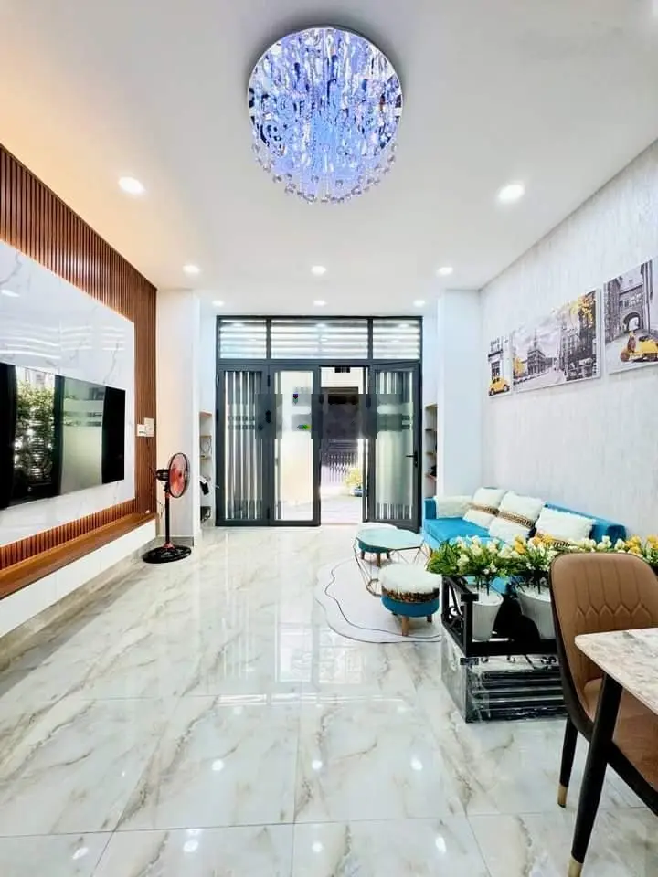 Chỉ việc xách valy vào an cư, kế bên quận 3, sát mặt tiền trường sa, 3 tấm khu dân trí cao, an ninh