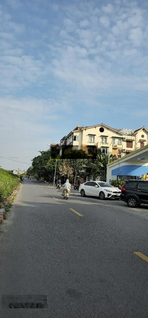Chính chủ bán gấp nhà 4 tầng mặt đường Bát Khối, Thạch Bàn, Long Biên, kinh doanh bất chấp, ô tô