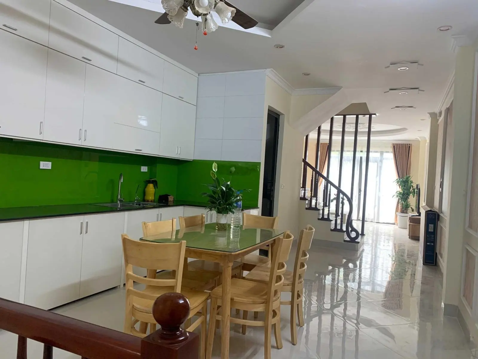 Chính chủ bán gấp căn LK KĐT La Khê, Vạn Phúc Hà Đông 56m2 5 tầng thang máy KD ô tô vào giá 16.5tỷ