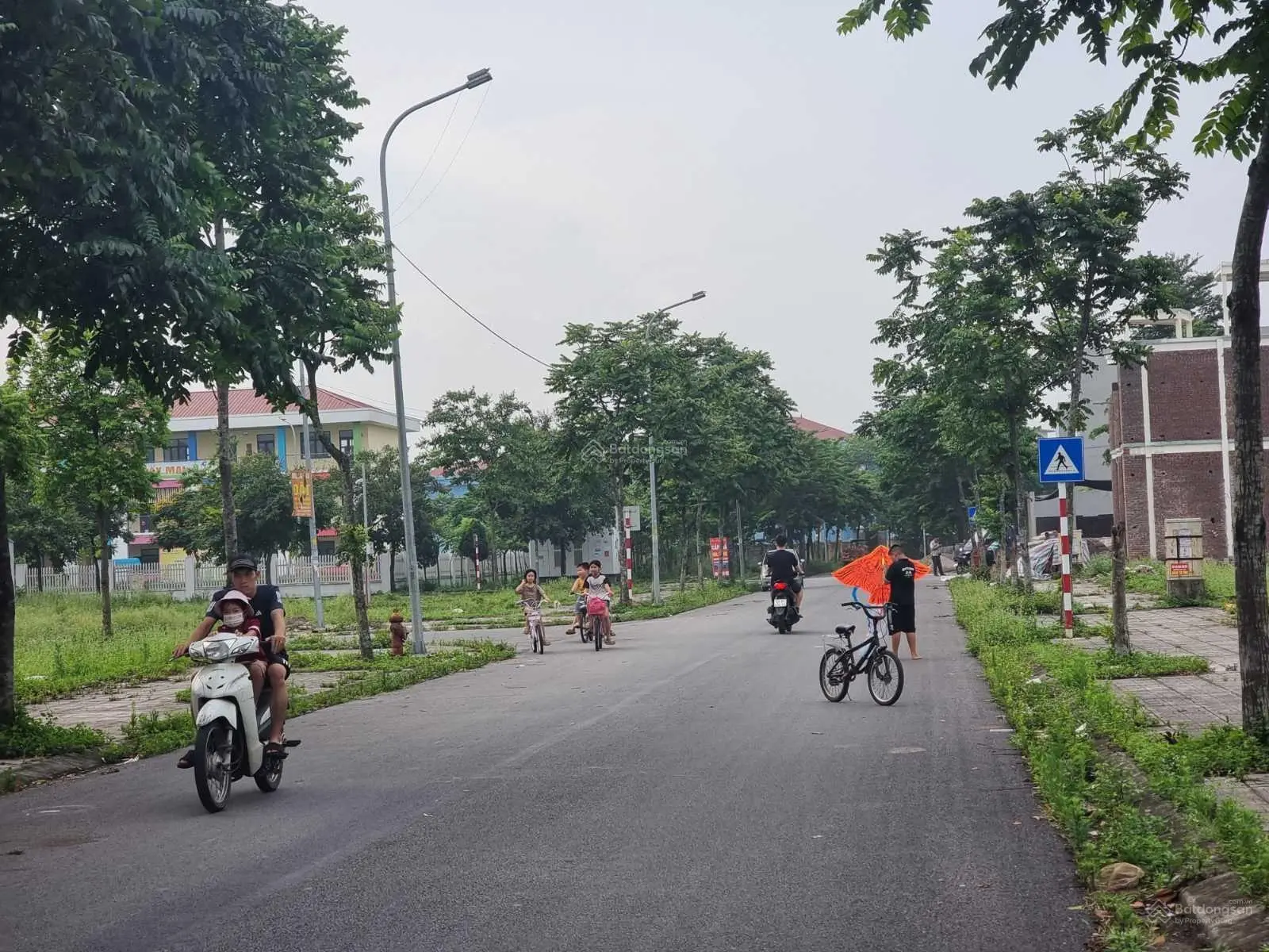 Bán gấp lô đất 125m2 Từ Sơn Garden City trả nợ 33 triệu/m2, 0966 228 ***