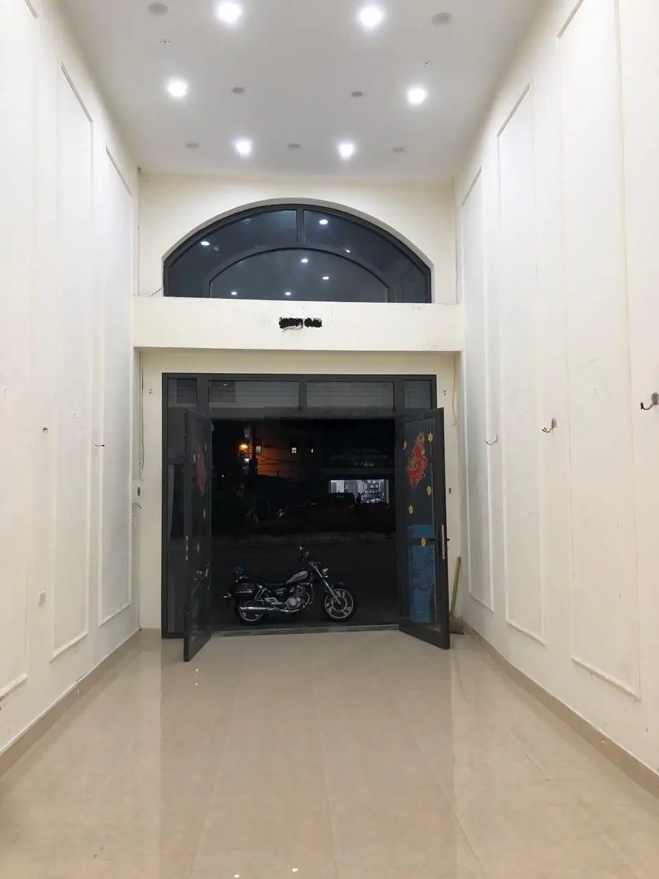 Siêu phấm mặt phố vip long Biên 64m 5 tầng, mặt tiền 4m, KD VP đỉnh của chóp, giá hơn 20 tỷ chưa TL