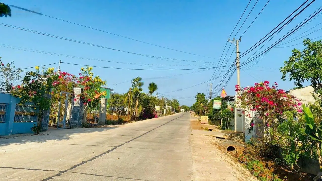 (Siêu hiếm) mặt tiền kinh doanh hẻm thông 126 Ymoan, 7m2x24 thổ cư 119m2, đường 10m, 3.6 tỷ