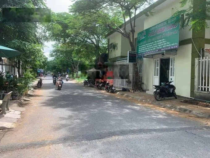 Bán gấp nhà phố căn góc XD 4 lầu Làng Đại Học ABC Nhà Bè, DT 71,8m2, giá 7.2 tỷ tốt nhất thị trường
