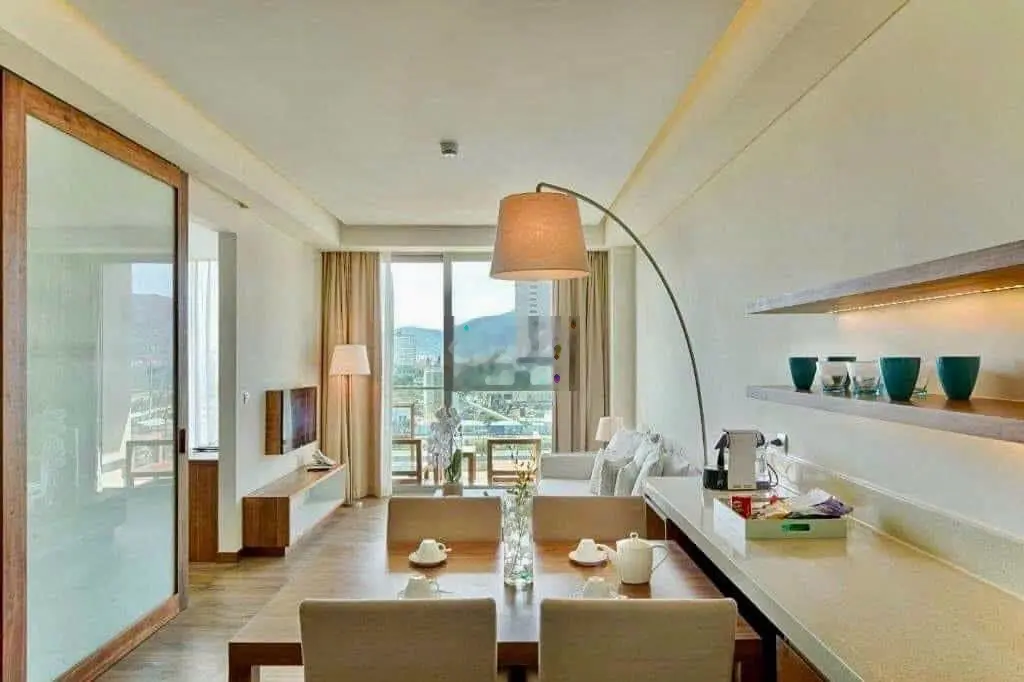 Cần bán căn hộ À LA CARTE, 77,7m2, 2PN, giá hơn 6 tỷ, view Biển Mỹ khê
