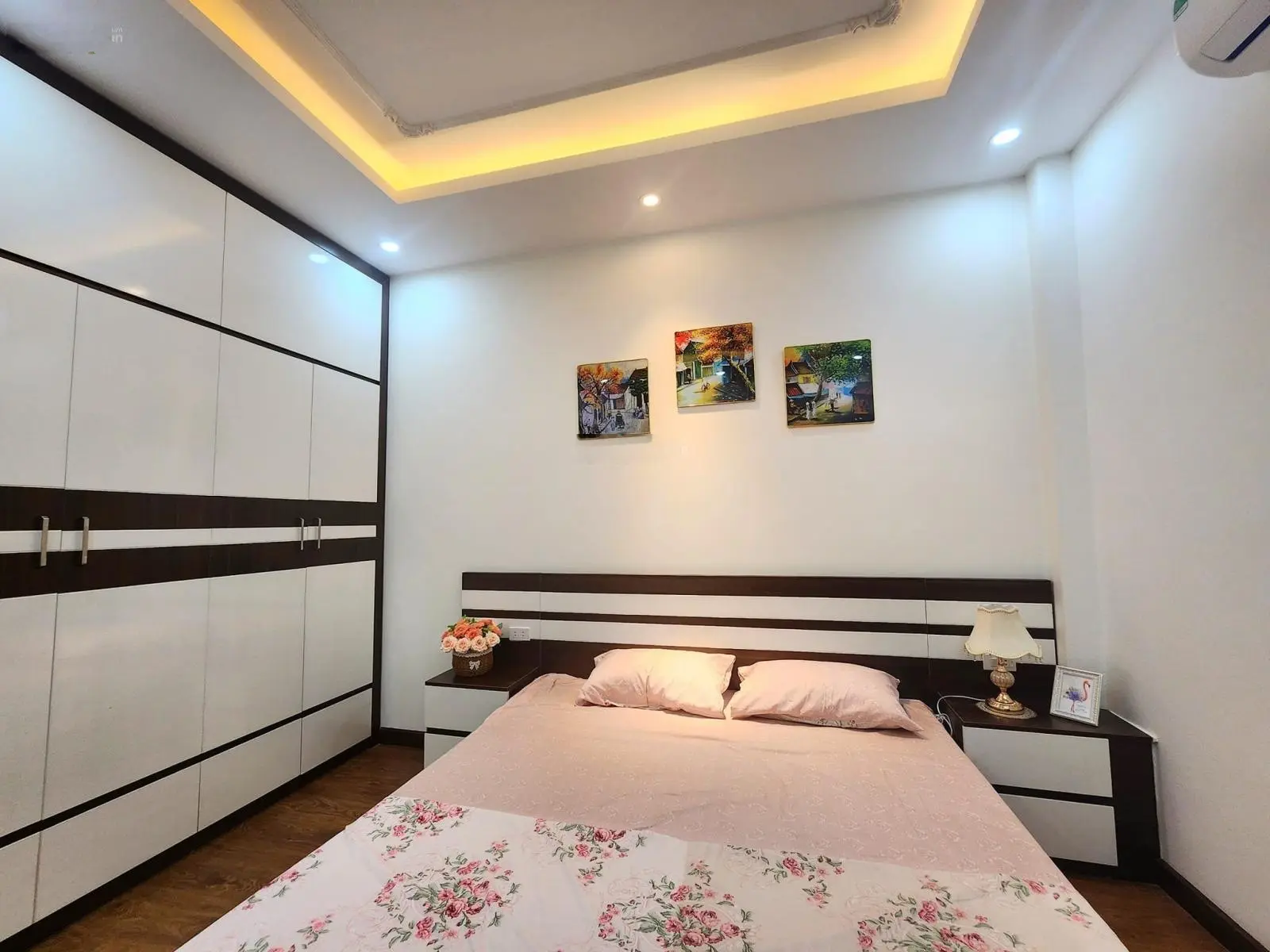 Liền kề mặt chợ, kinh doanh sầm uất, 110m2, 5 tầng, giá 25 tỷ, khu Đô Thị Văn Quán, Quận Hà Đông