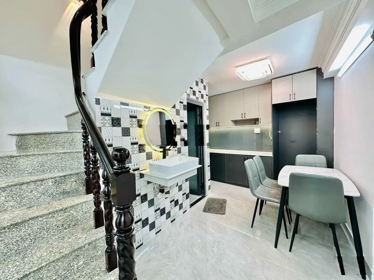 Bác Ba bán gấp căn 45,1m2 giá 2 tỷ 250 triệu đường Cao Thắng, phường 17, Phú Nhuận, sổ hồng riêng