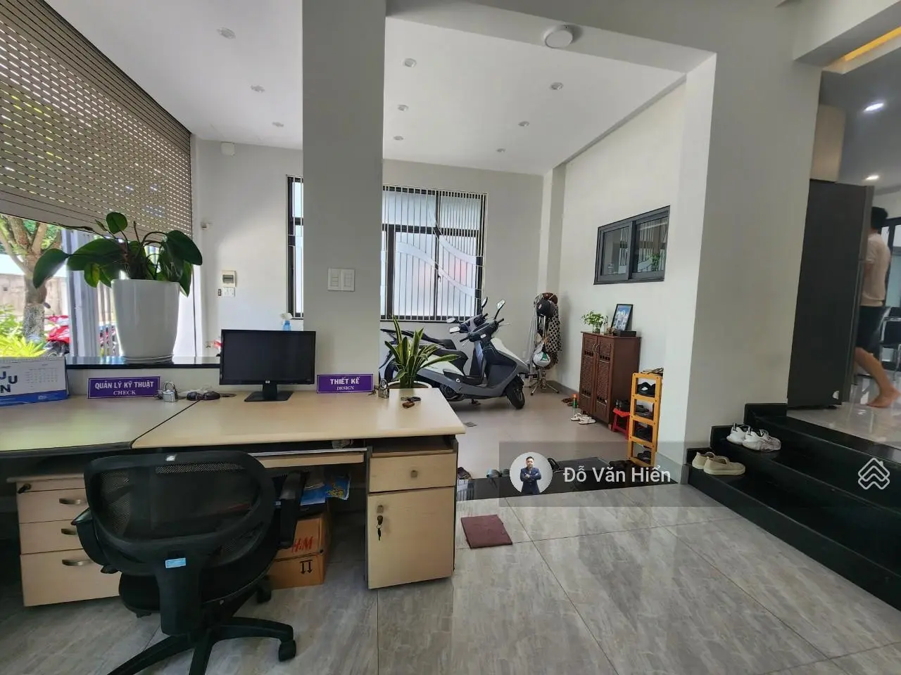 Nhà đẹp 2.5 tầng 3 mặt thoáng, mặt tiền 10m, gần cầu Tuyên Sơn, cách biển chỉ 600m