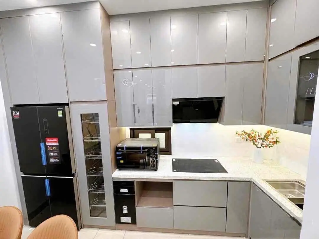 Bán Nhà mới Ô TÔ đỗ cửa - Thang Máy, ngay gần ngã tư Vạn Phúc - DT 44m2 - gía 9tỷ3
