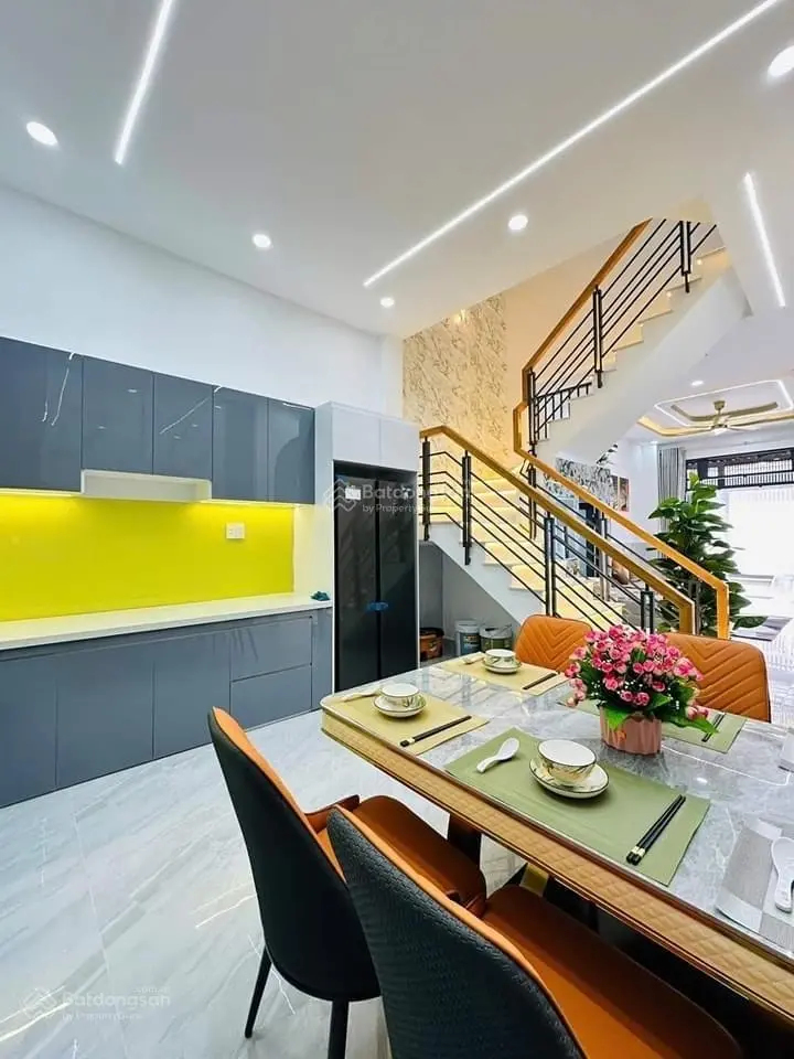 Siêu vip! Nhà đẹp cần bán Nguyễn Văn Quá, Đông Hưng Thuận, Q12. Căn 74m2, SHR. LH 0336 556 ***
