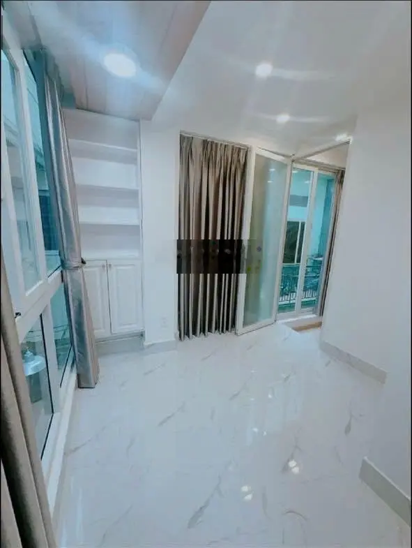 BÁN GẤP - Giảm sâu 300tr, Chỉ 3.2 tỷ - Nhà 3 tầng Nguyễn Thái Sơn P4 - DT 38m2 - Hẻm xe hơi.