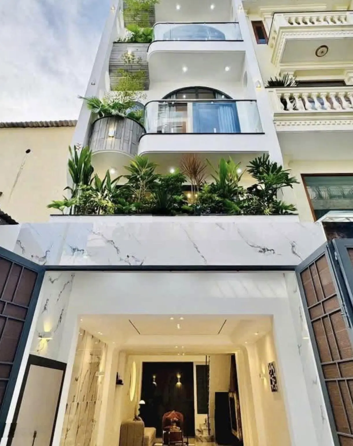 Định cư Úc bán nhà Vĩnh Viễn P4 Q10. DT 71,52m2 giá 3tỷ290 gần chợ Nhật Tảo. Đang cho thuê 29tr