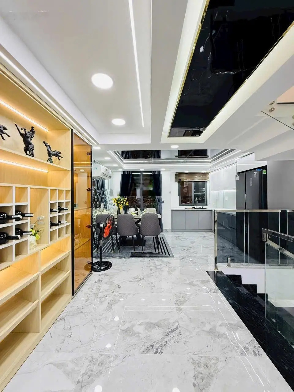 Quá rẻ ngay Emart phan huy ích phường 14 gò vấp
