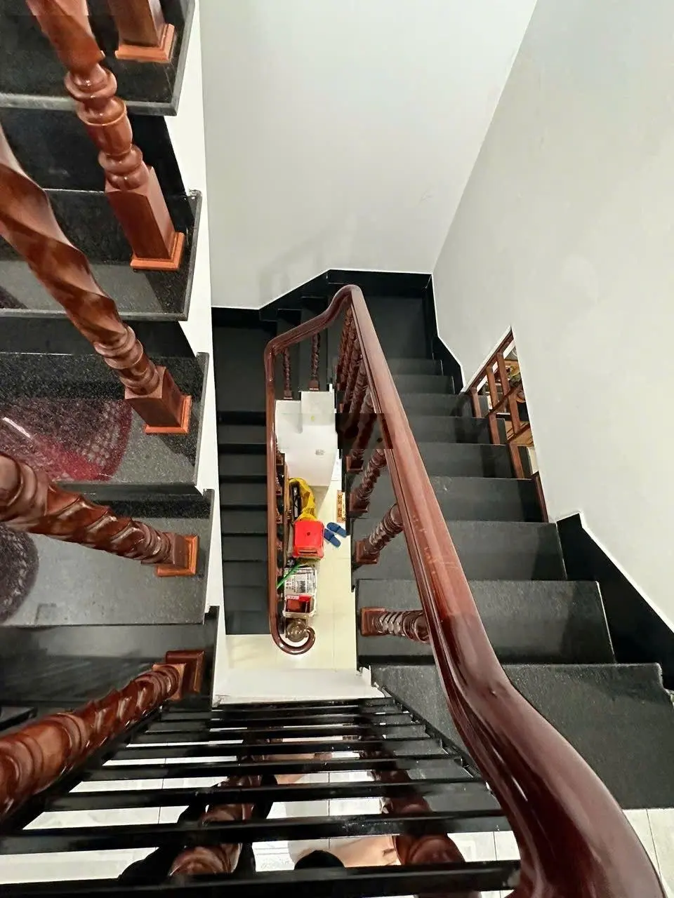 Bán nhà 3 tầng mặt đường Gò Găng xã Vĩnh Hiệp KĐT Vĩnh Điềm Trung Vị trí đẹp đường rộng buôn bán