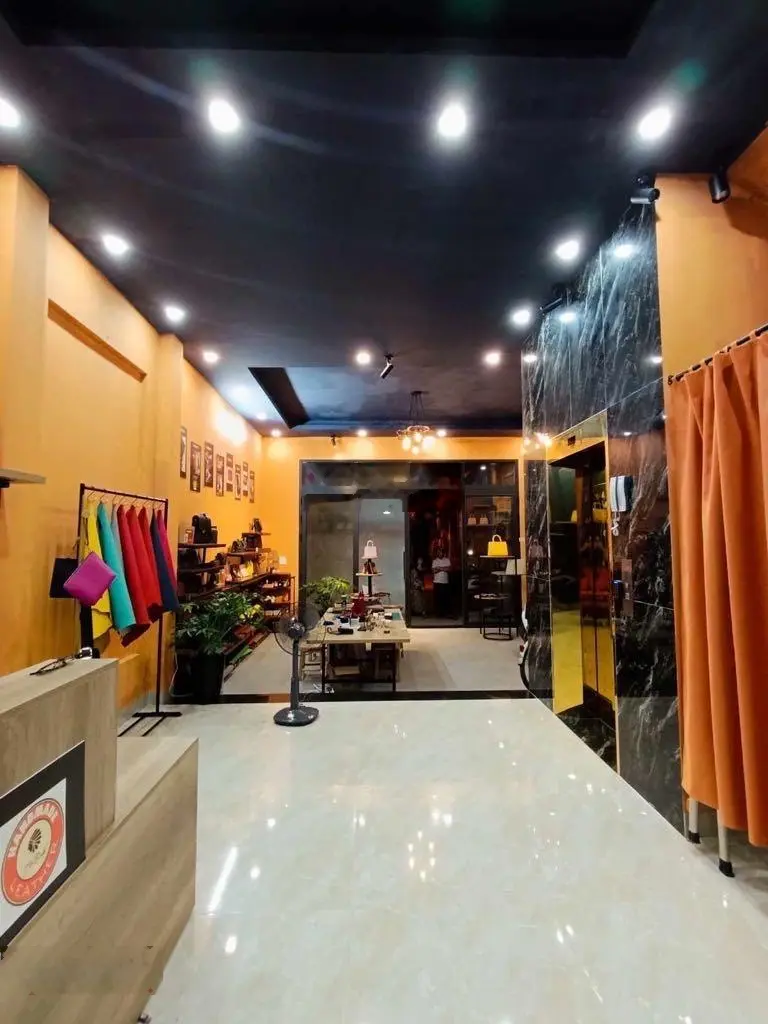 Bán toà nhà Đào Tấn, phân lô vỉa hè oto tránh, lô góc, 70m2 x 8 tầng thang máy, MT 6m giá 20 tỷ TL