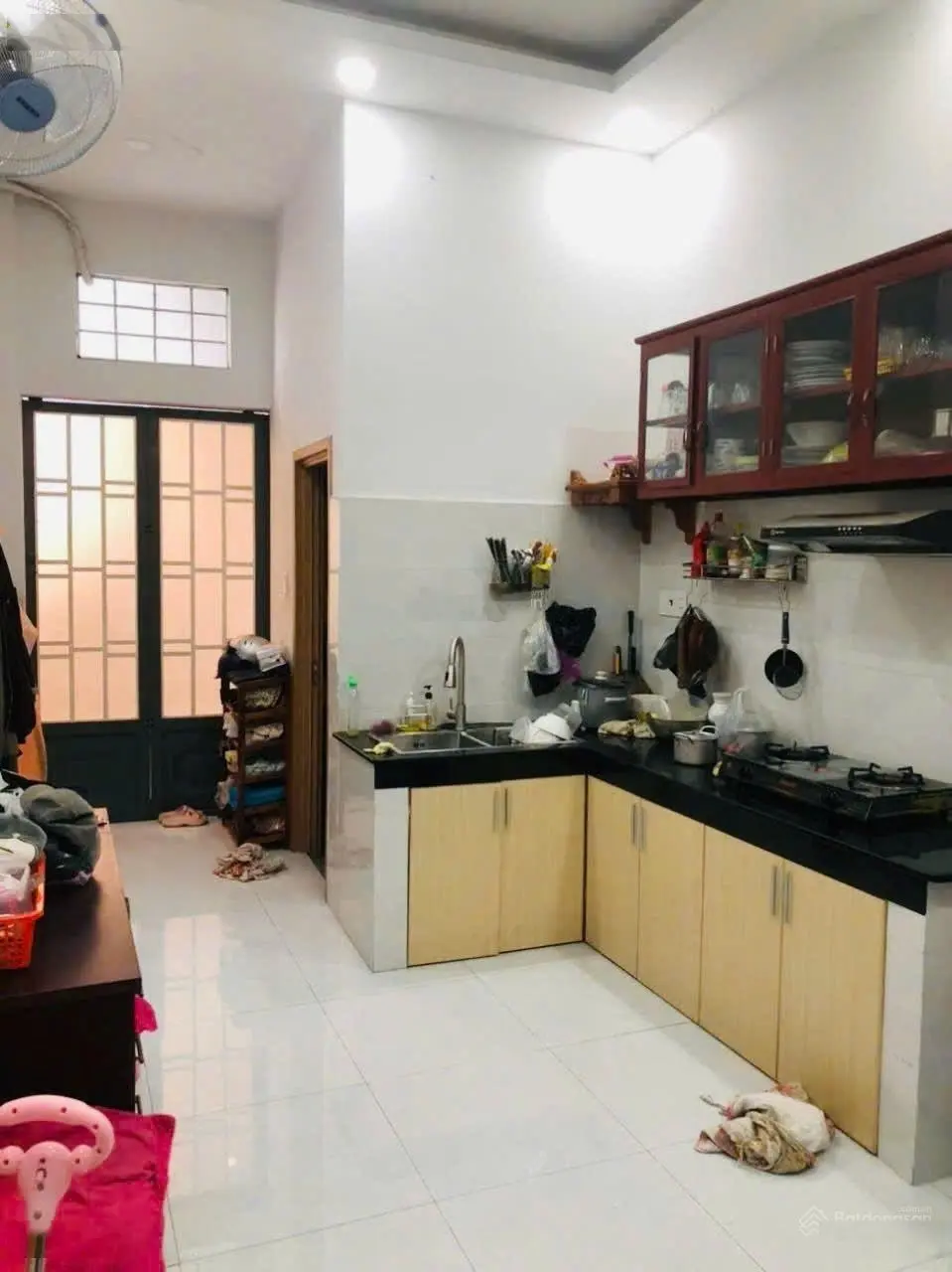 Nhà siêu mỏng 1 trệt 3 lầu mặt tiền kinh doanh trục Nguyễn An Ninh, P. Dĩ An, TP Dĩ An