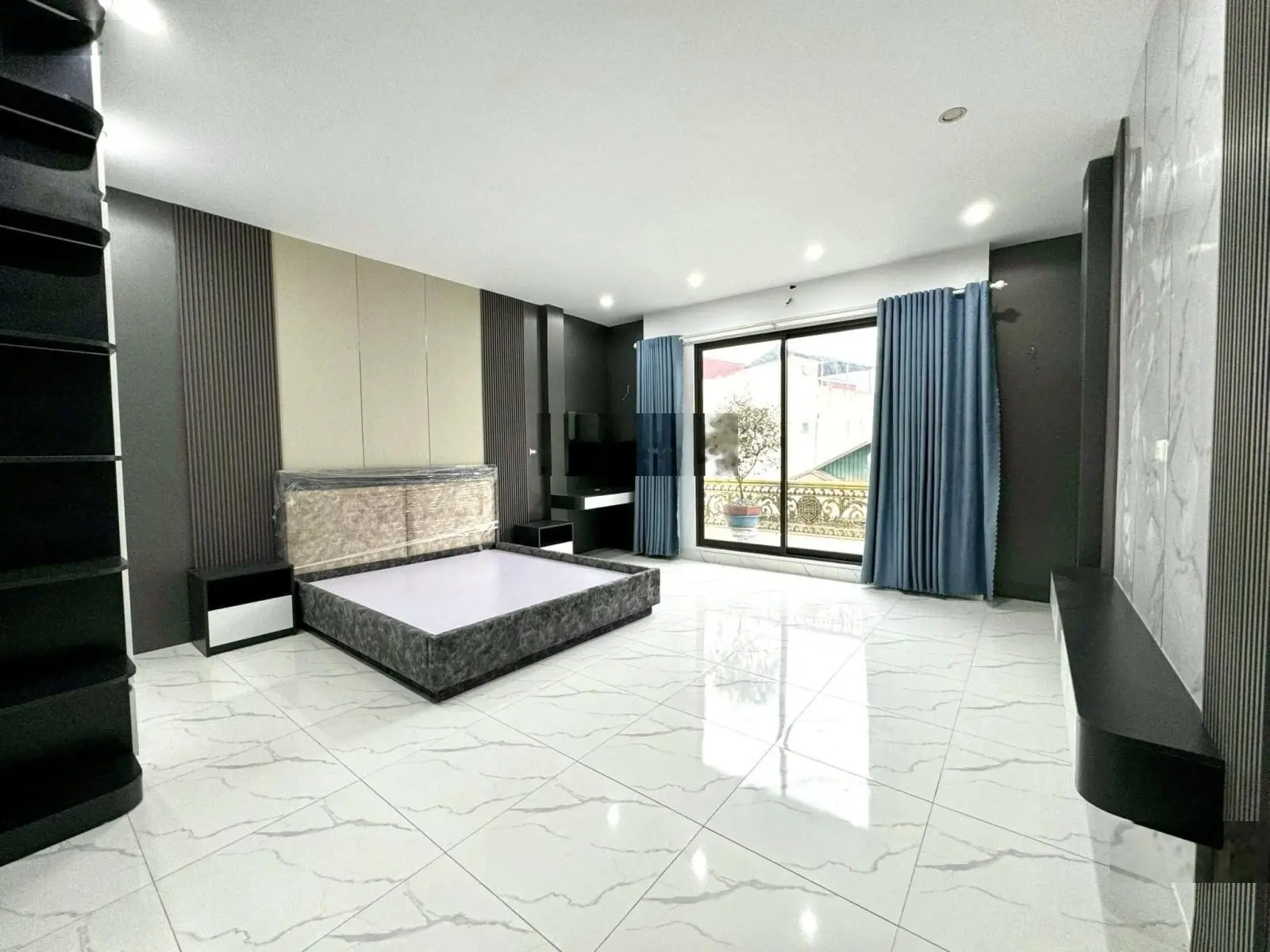 Bán nhà Phố Cự Lộc Ô Tô Đỗ Cửa 45M2 6 Tầng Thang Máy Nhà Đẹp Dân Xây Trung Tâm Thanh Xuân