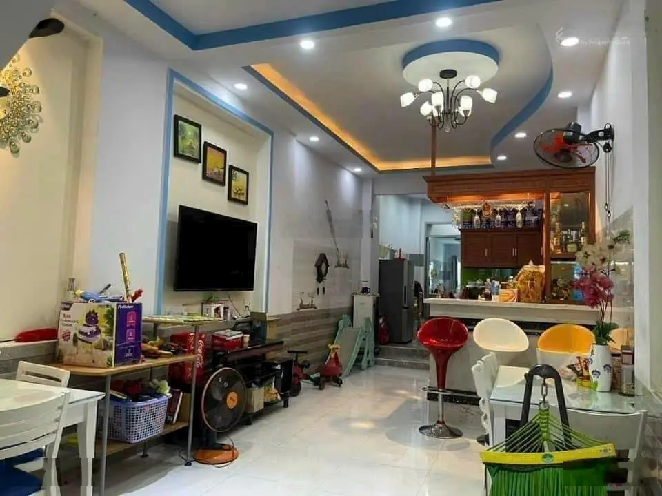 MT kinh doanh đường số Lâm Văn Bền, TT Quận 7