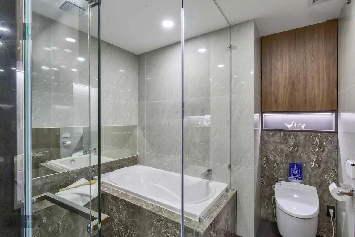 Hot! Suất ngoại giao căn hộ 2PN - tầng cao Landmark Tower - view trực diện sông Hàn - Cầu Rồng