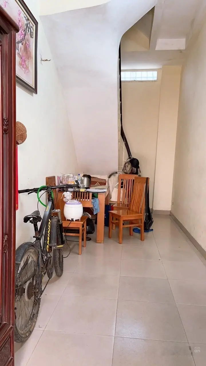 Bán nhà mặt phố đường Nguyễn Hy Quang, giá ưu đãi 22,5 tỷ VND, diện tích 47m2, view đẹp