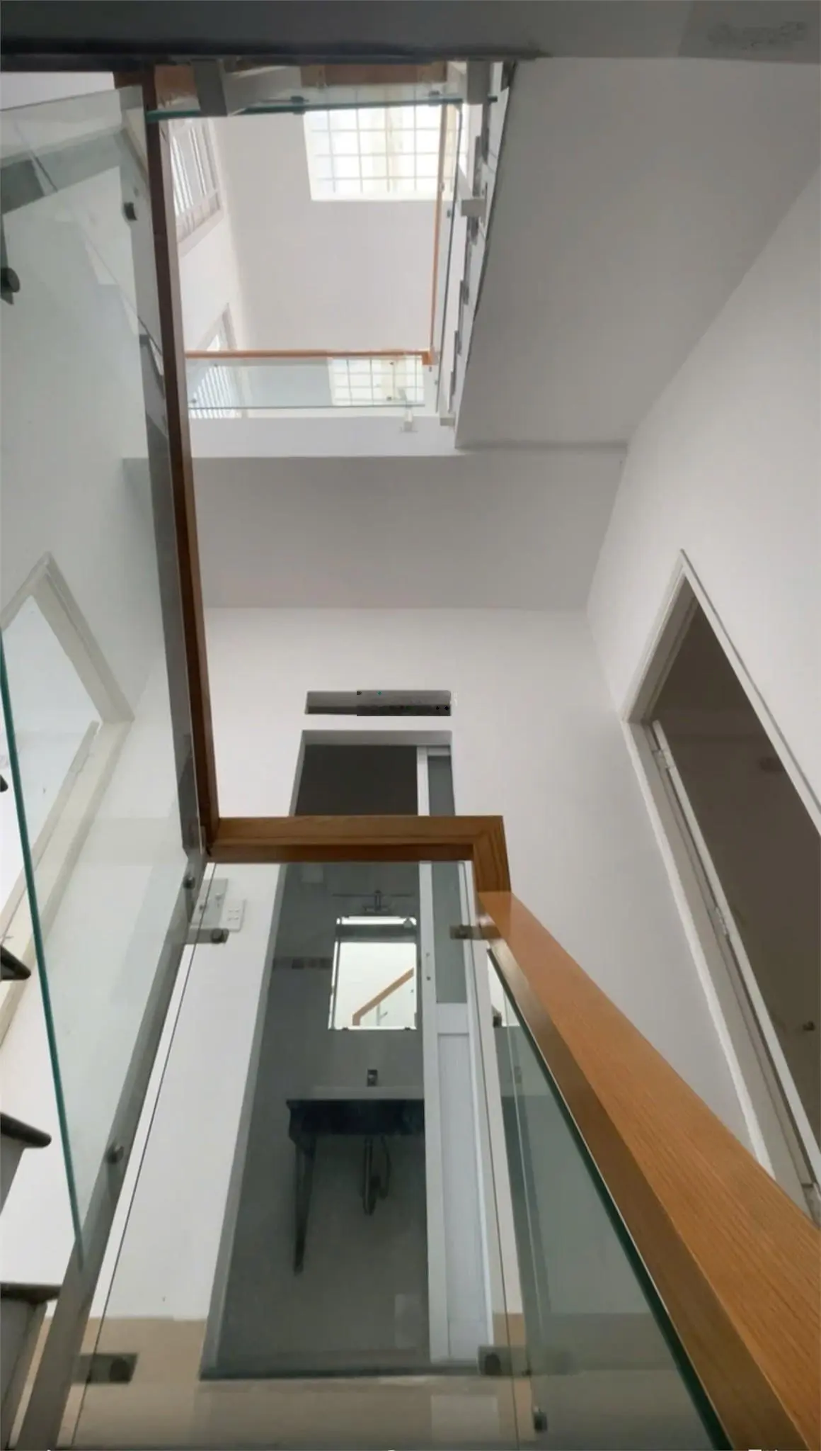 Bán nhà Bùi Đình Túy - HXH thông - SD 159,6m2 - dòng tiền 210 triệu/năm