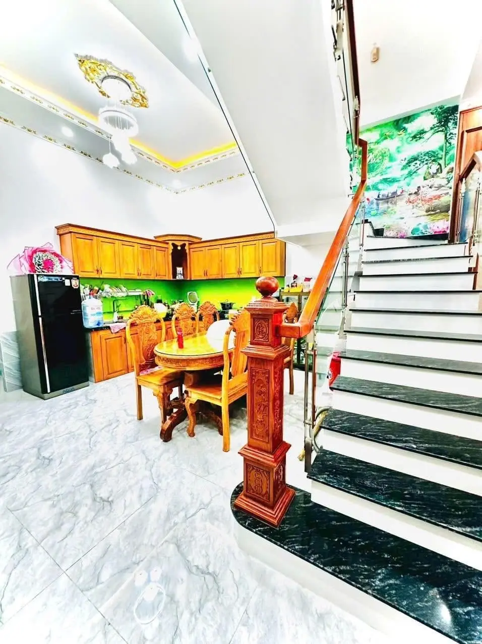Nhà 2 Lầu Hoàn Công, Đường Phan Bội Châu Gần cụm Trường Học cấp 1 2 3 Dĩ An