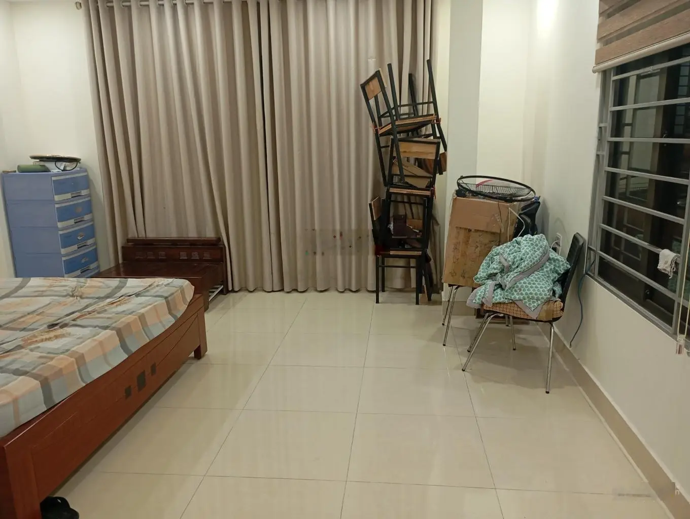 Nhà đẹp long lanh đàm quang trung long biên 5 tầng, ô tô đỗ cửa, về ở luôn.