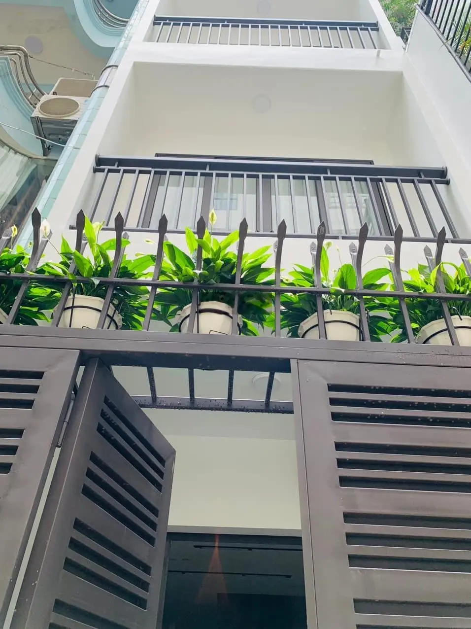 Bán nhà phố Tây Sơn, Đống Đa, ô tô đỗ cửa, thang máy, 4 tầng 52m2 giá 15.85 tỷ LH 0983 320 ***