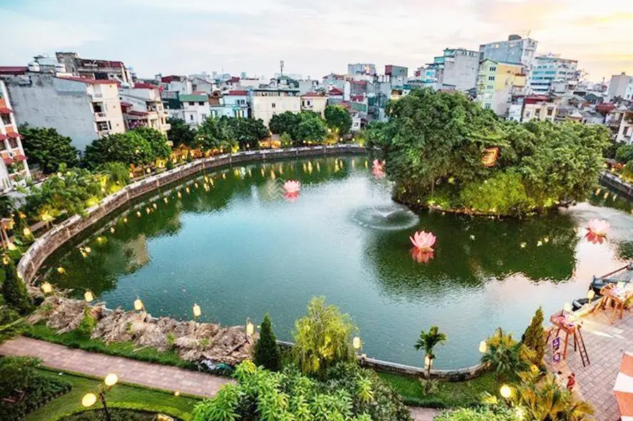 Mản nhà đất vàng to đẹp, ngự tại MP nhỏ Đống Đa - chỉ 250tr/m2 xây toà vp, chdv cao cấp quá đỉnh
