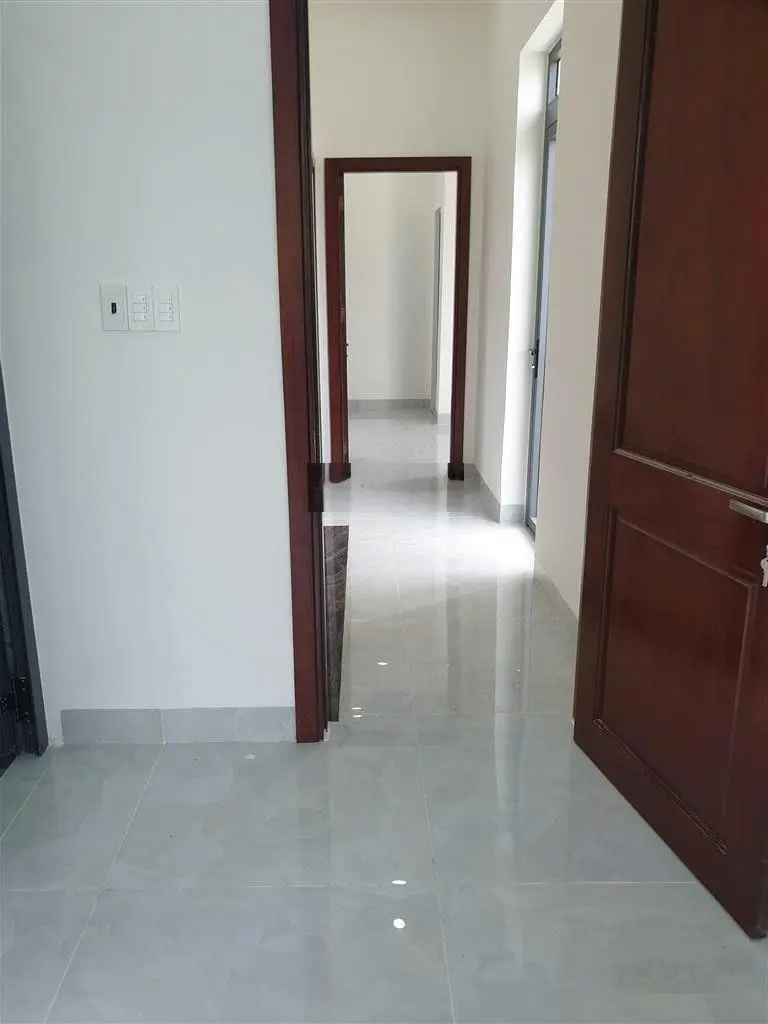 Bán nhà 1 lầu góc 2MT DT: 10 x 18m gần ngã 3 Ô Trác, Chợ Tân Hiệp
